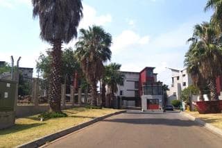 2 Bedroom Townhouse for Sale in Amberfield - Property image