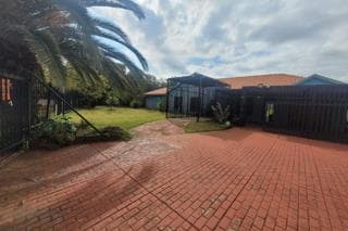 3 Bedroom House for Sale in Valhalla - Thumbnail 3
