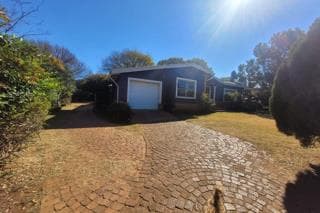4 Bedroom House for Sale in Valhalla - Featured property image