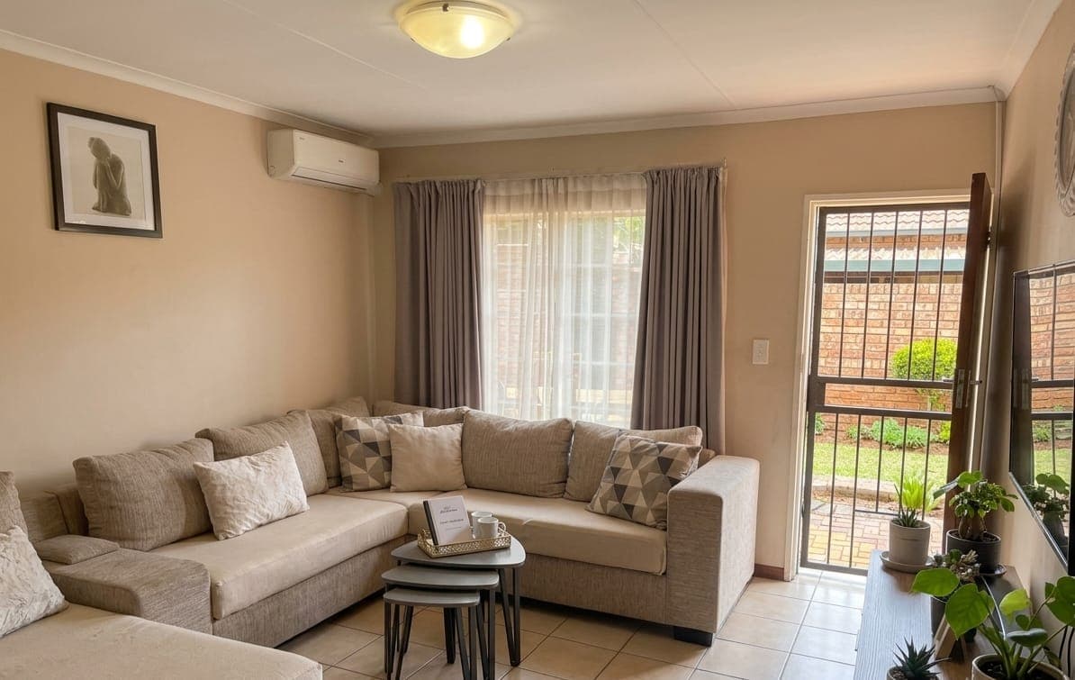 2 Bedroom Garden Simplex Ideal for LongTerm Stays